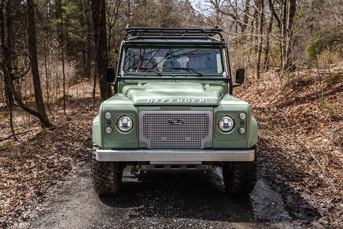 Land Rover Defender D110 Double Cab