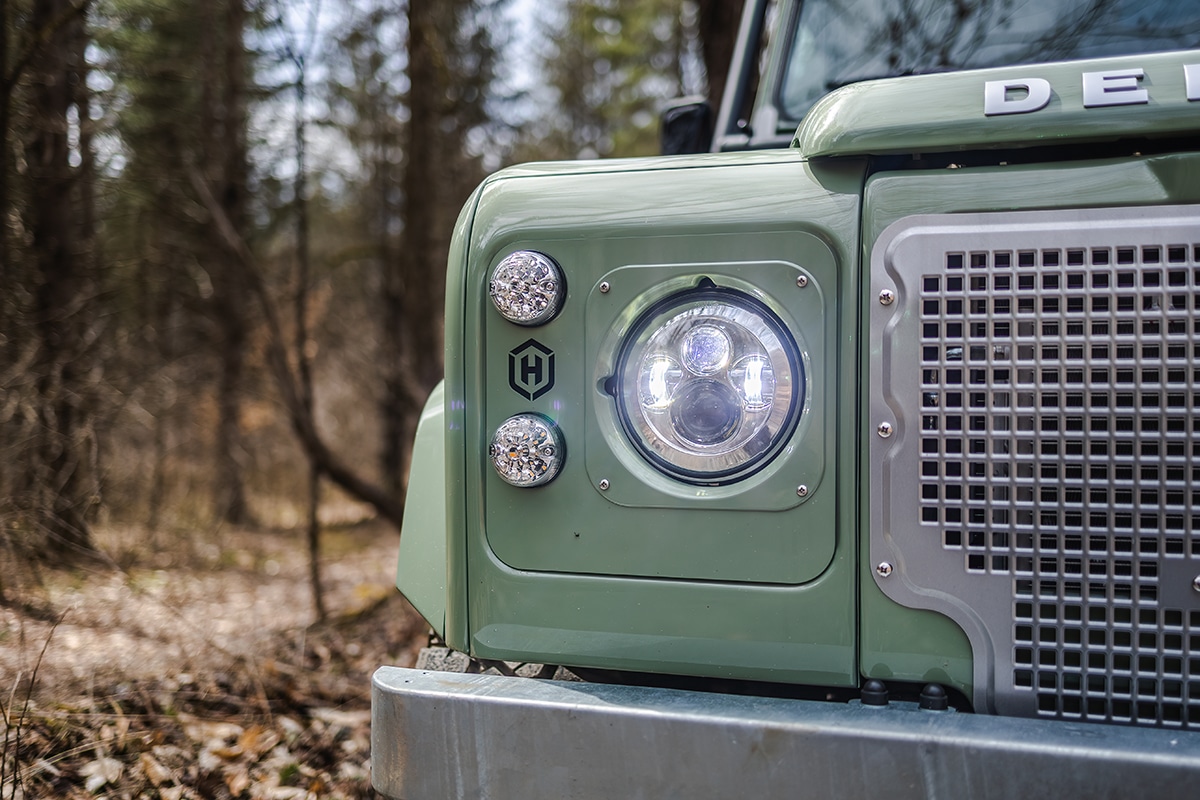 Land Rover Defender D110 Double Cab