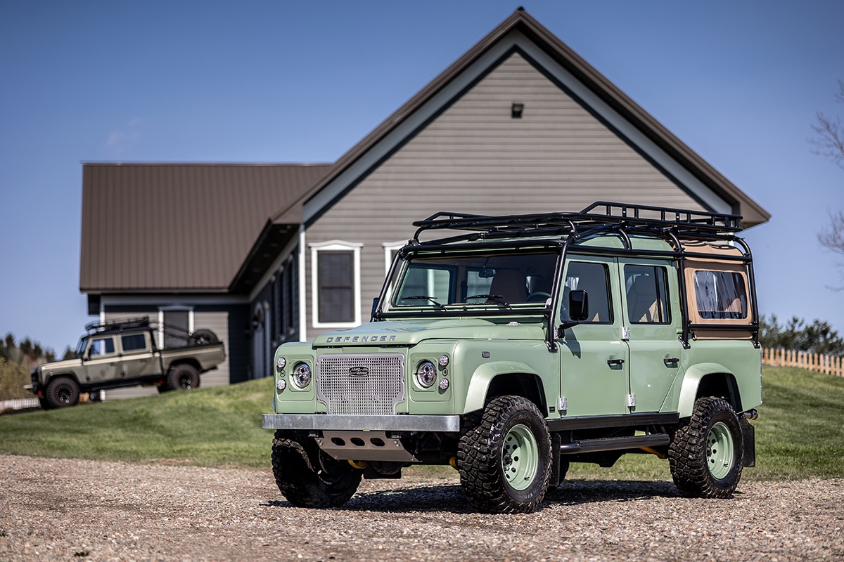 Land Rover Defender D110 Double Cab