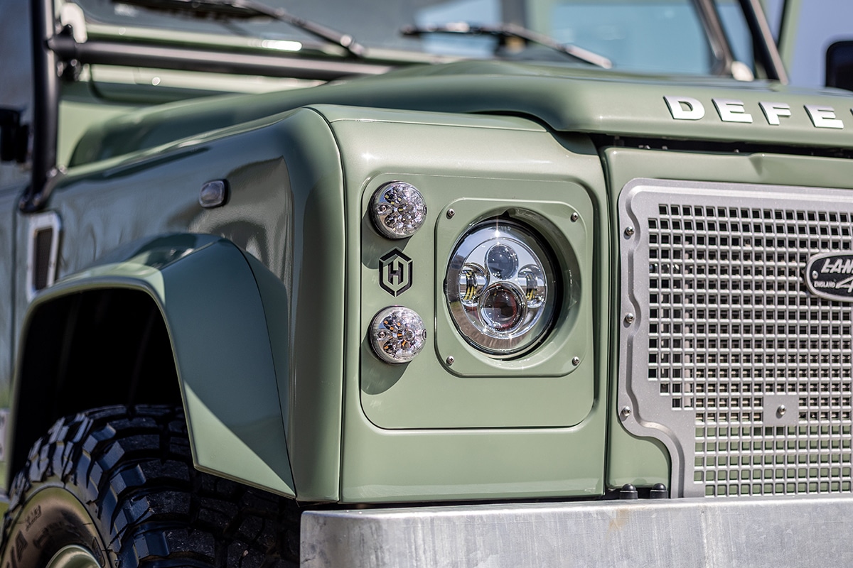 Land Rover Defender D110 Double Cab