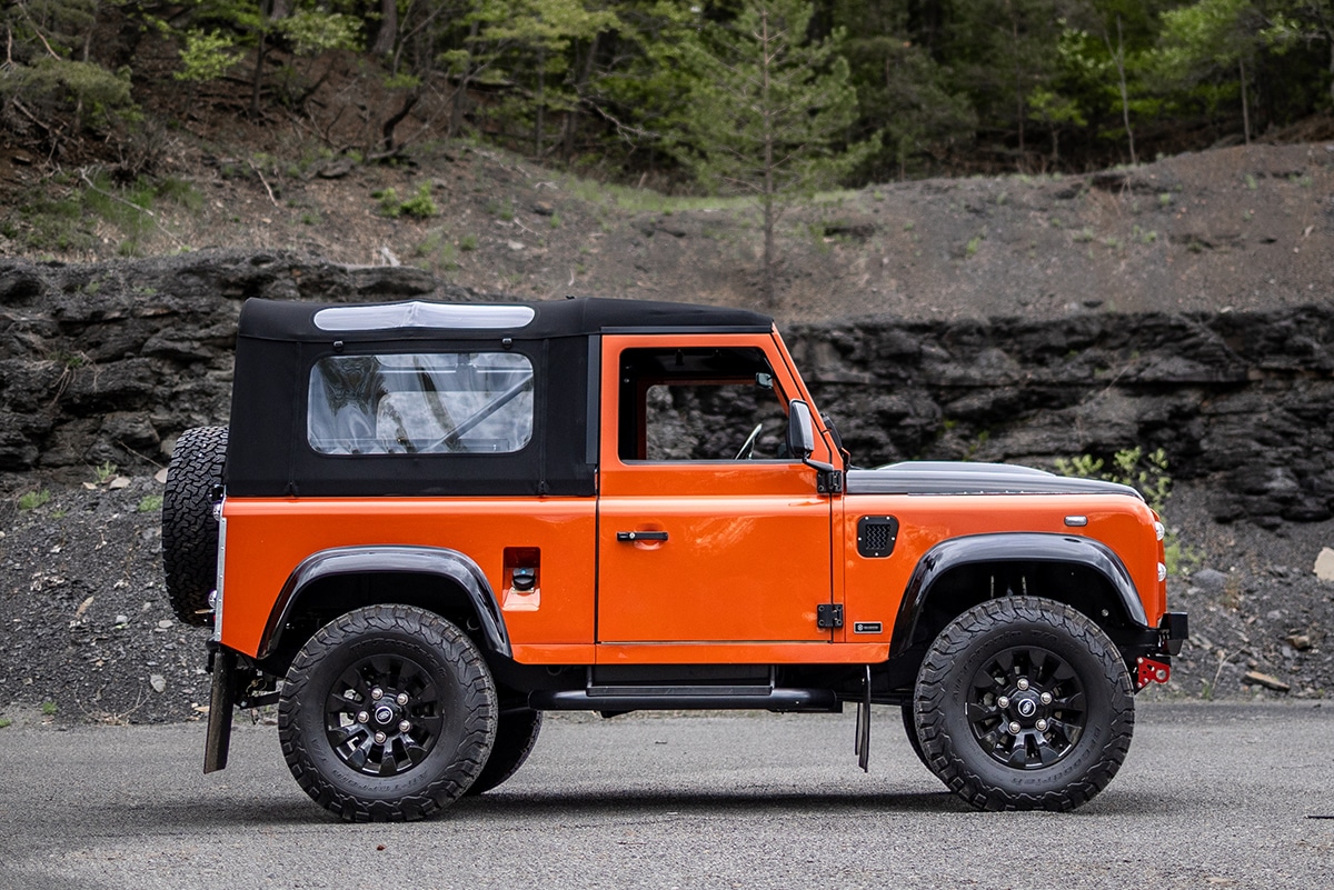 Land Rover Defender D90 Soft Top