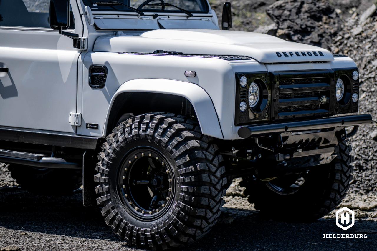 rugged custom defender - front end detail