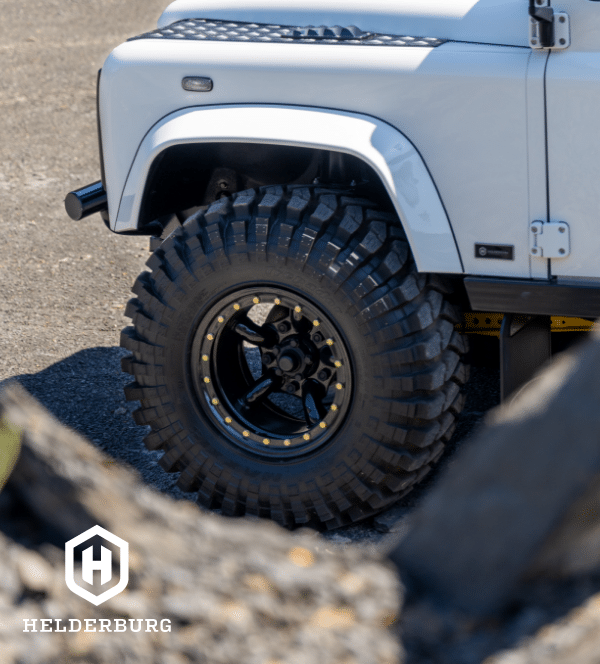 rugged custom defender - beadlocker wheels