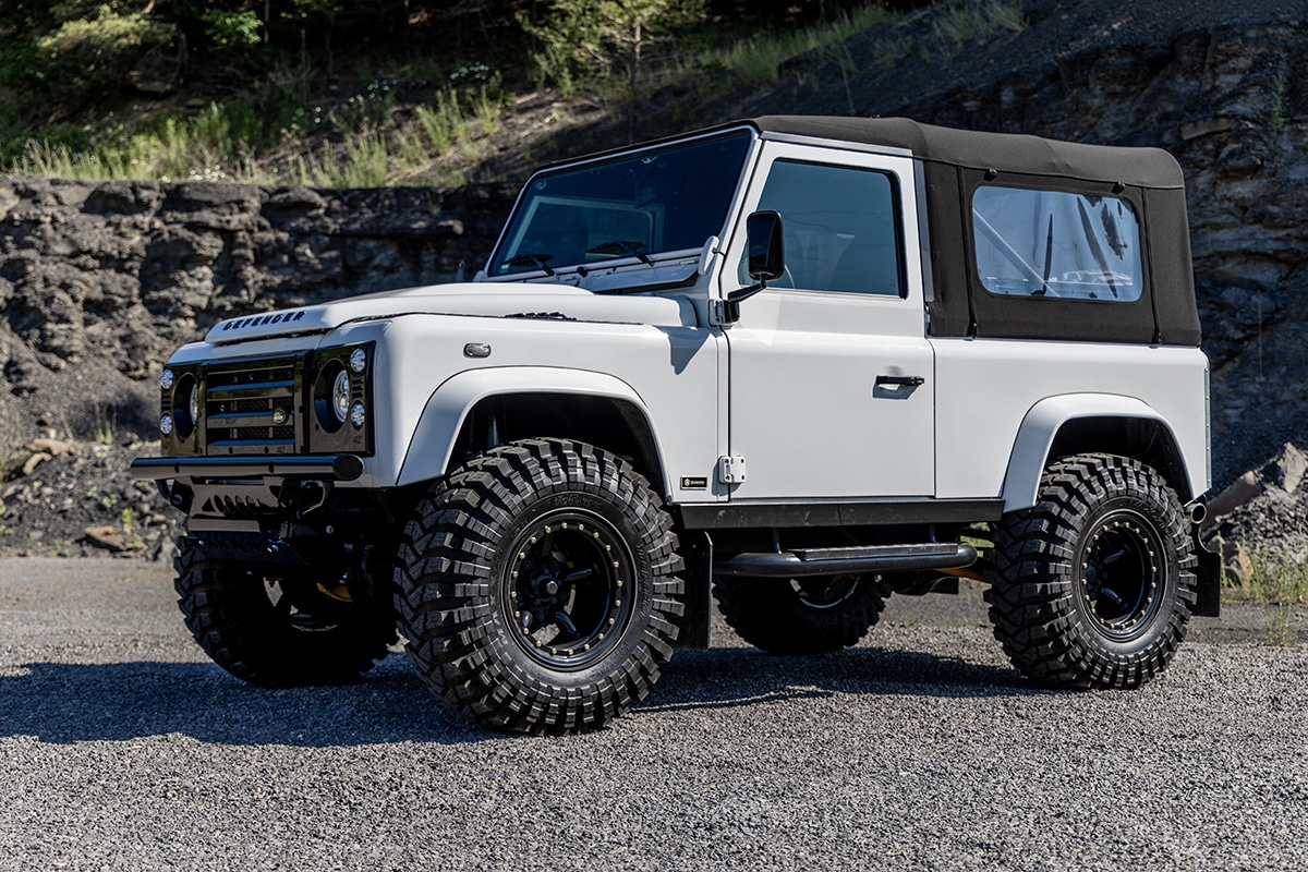 Land Rover Defender D90 Soft Top