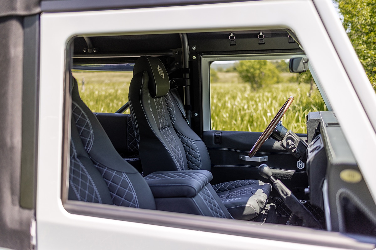 Land Rover Defender D90 Soft Top - Ritter