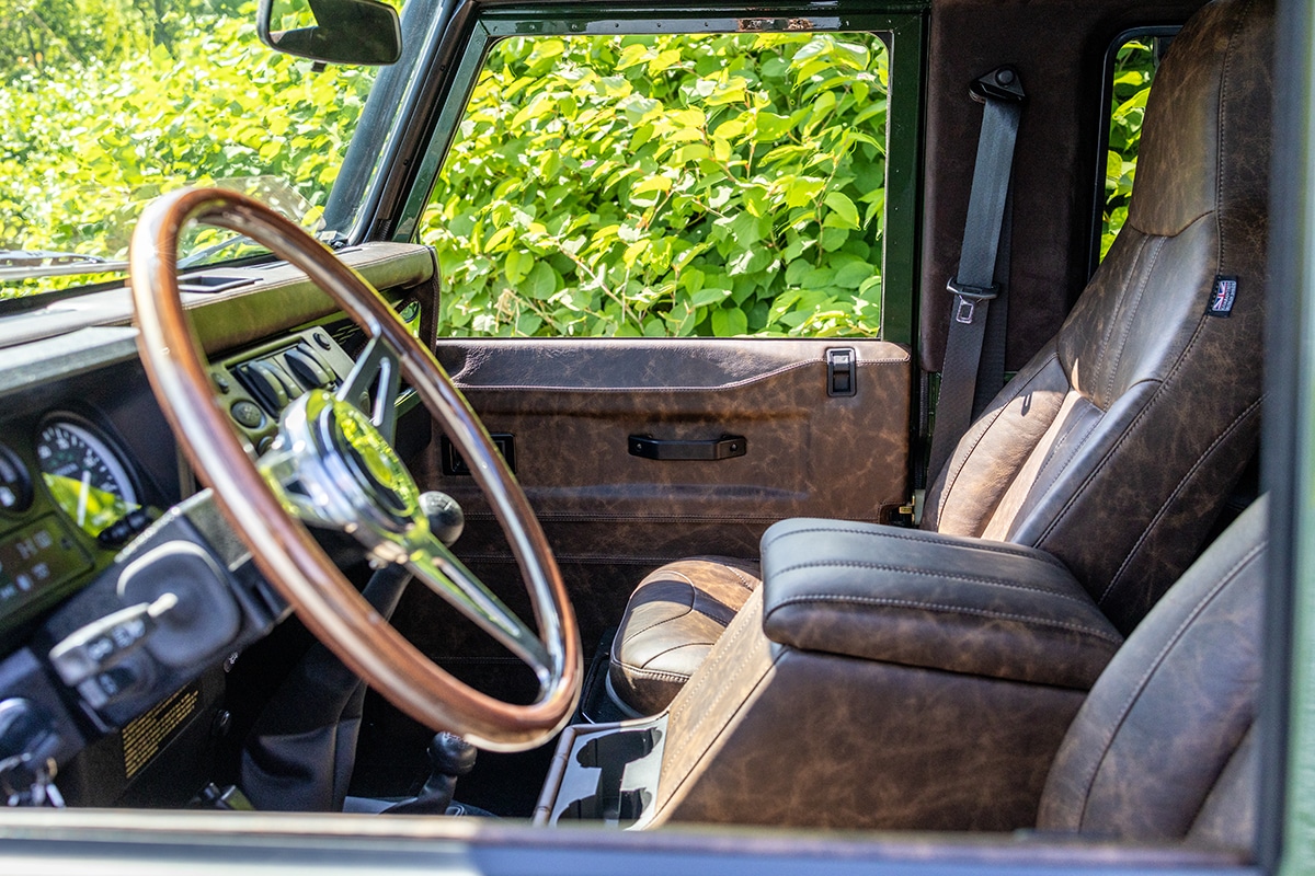 Land Rover Defender D90 Interior