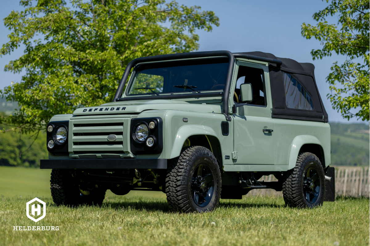 Land Rover Defender 90 Soft Top SVX