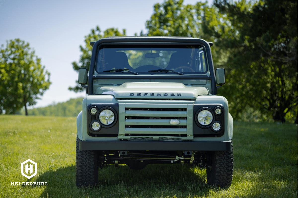 Land Rover Defender 90 Soft Top SVX