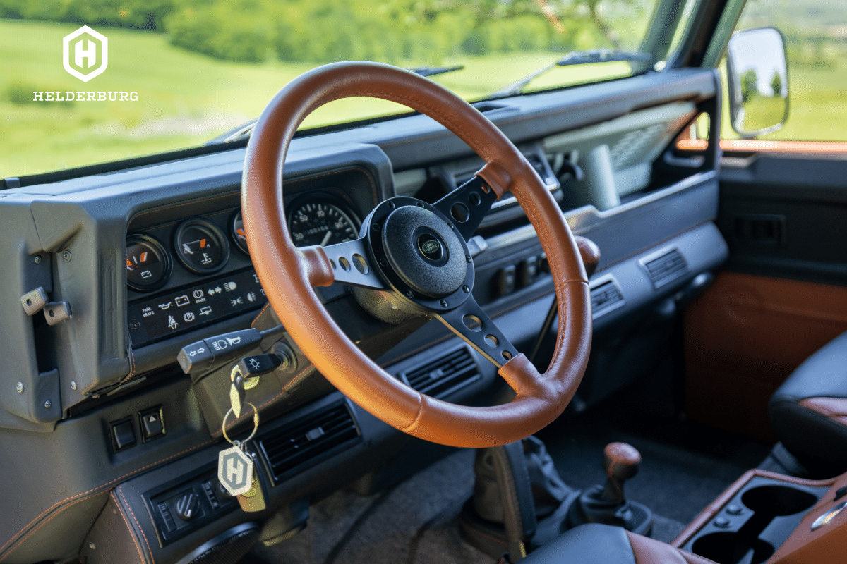 Land Rover Defender 90 Soft Top SVX