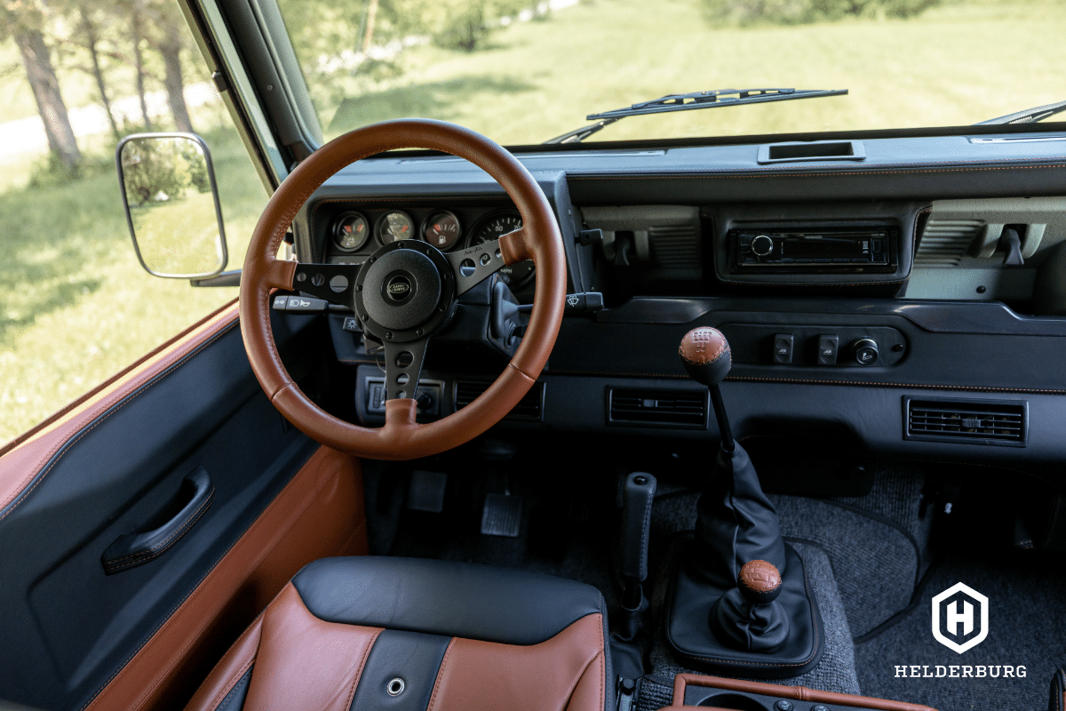 Land Rover Defender 90 Soft Top SVX