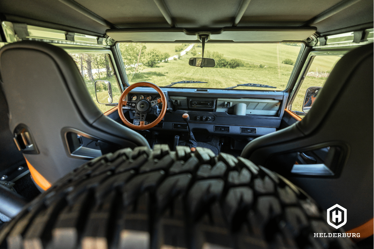 Land Rover Defender 90 Soft Top SVX