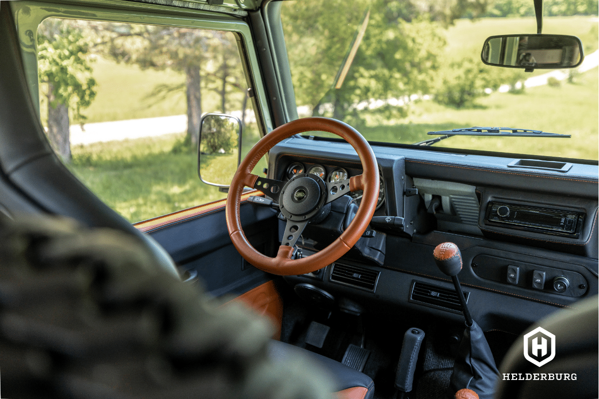 Land Rover Defender 90 Soft Top SVX