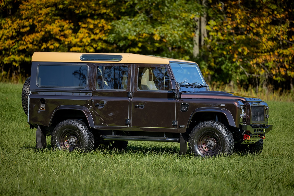 Land Rover Defender D110