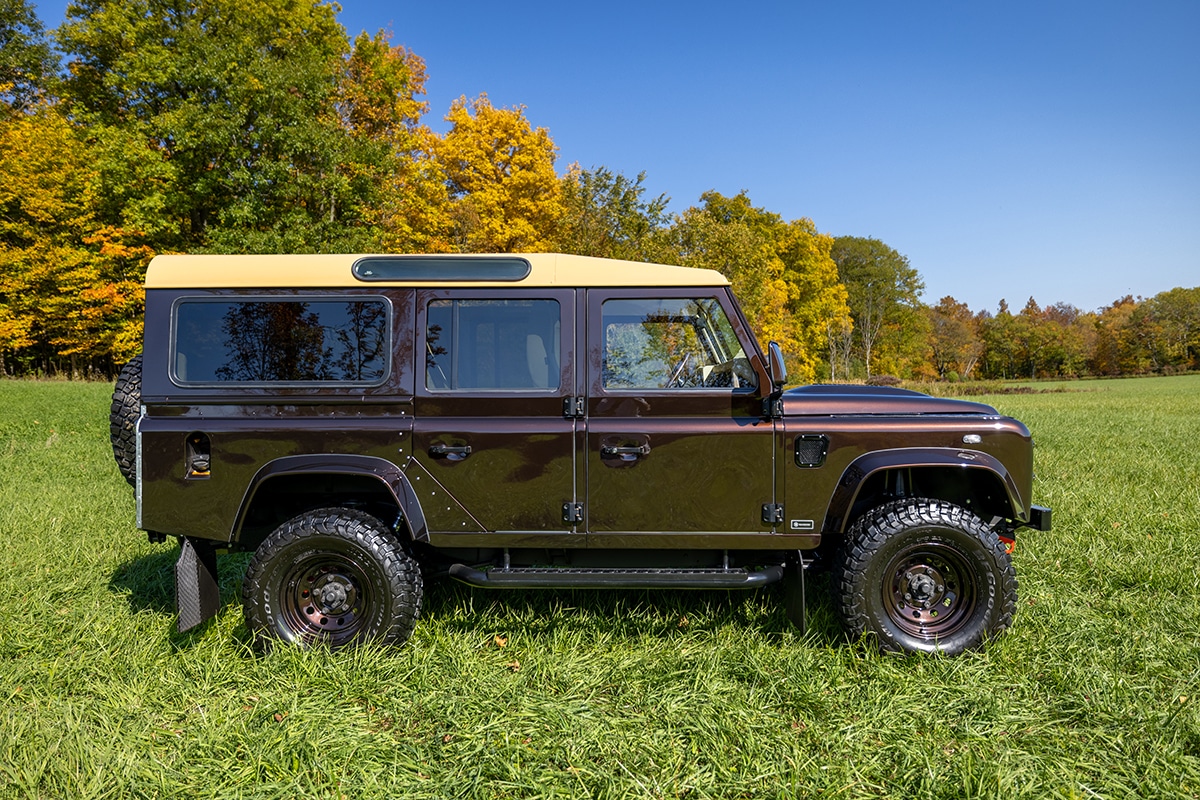 Land Rover Defender D110