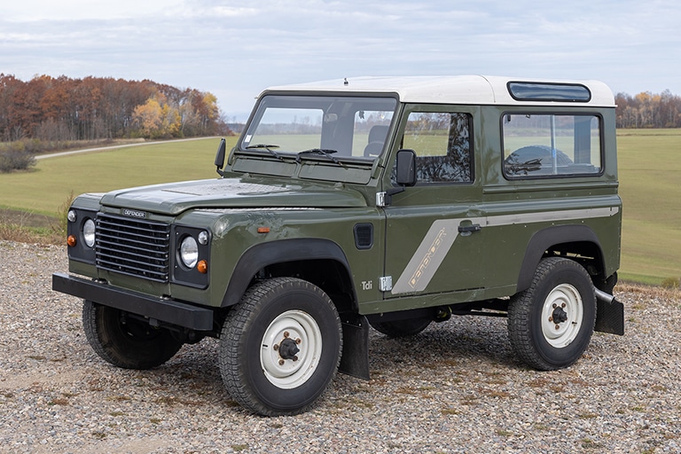 Land Rover Defender D90