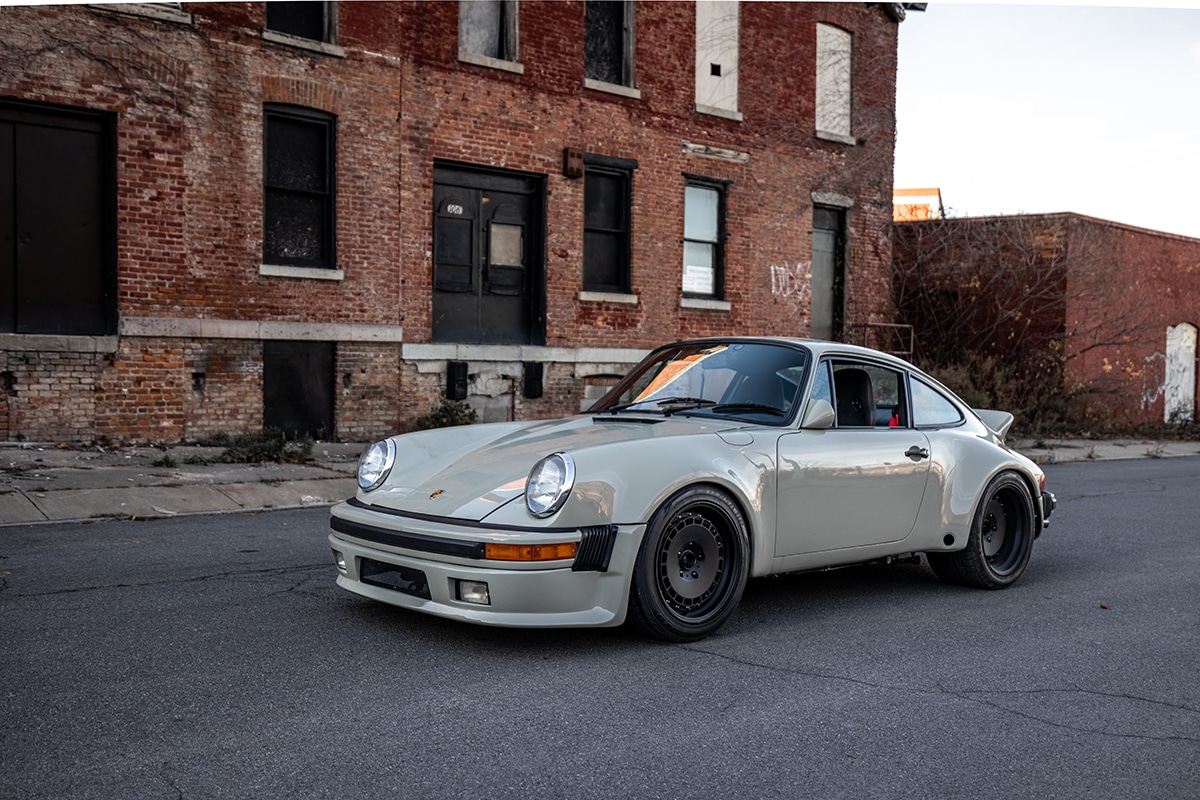 Outlaw Porsche 930