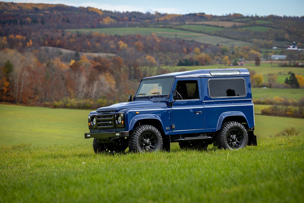 Land Rover Defender D90