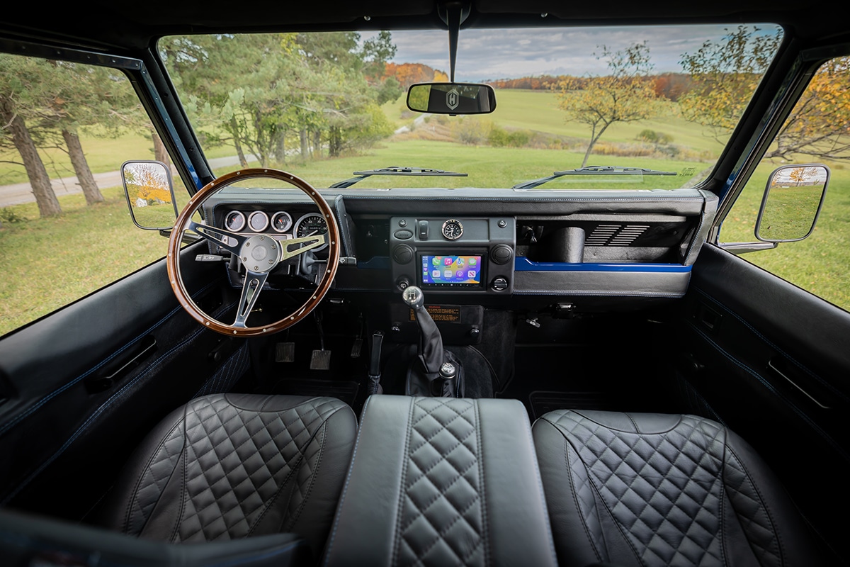 Land Rover Defender D90