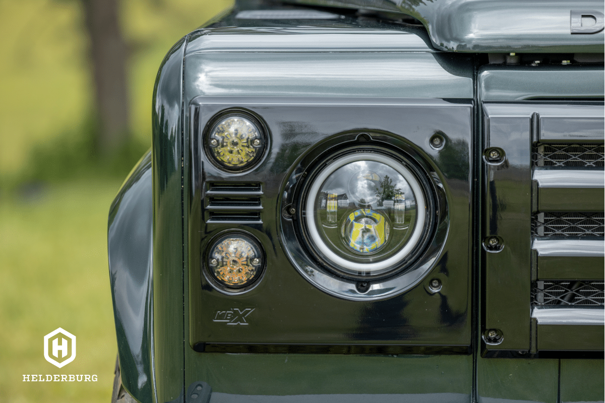 Land Rover Defender D90