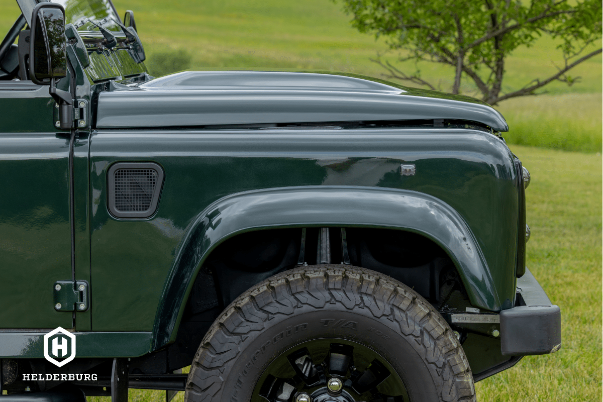 Land Rover Defender D90