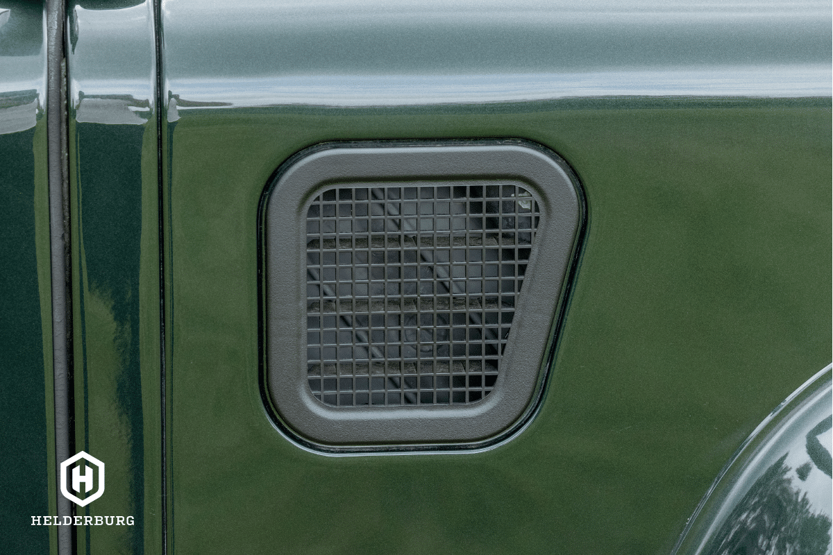 Land Rover Defender D90