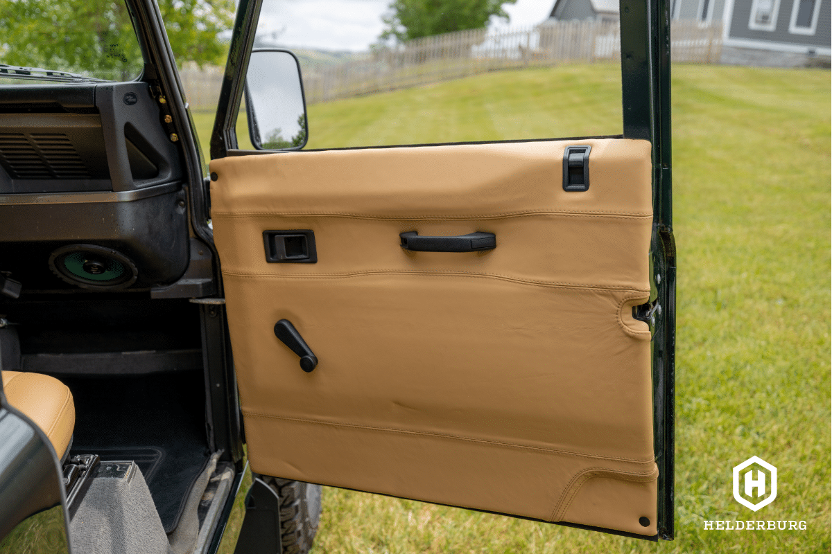 Land Rover Defender D90