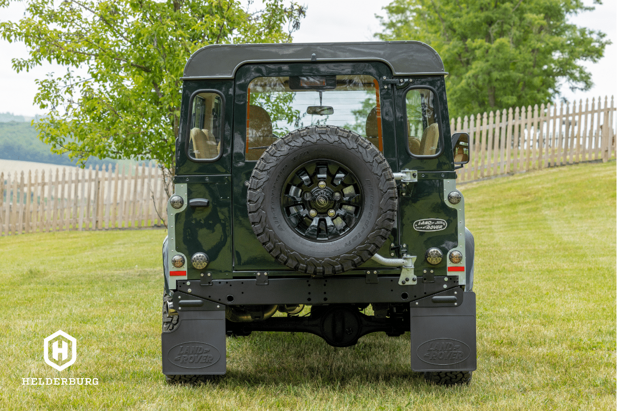 Land Rover Defender D90