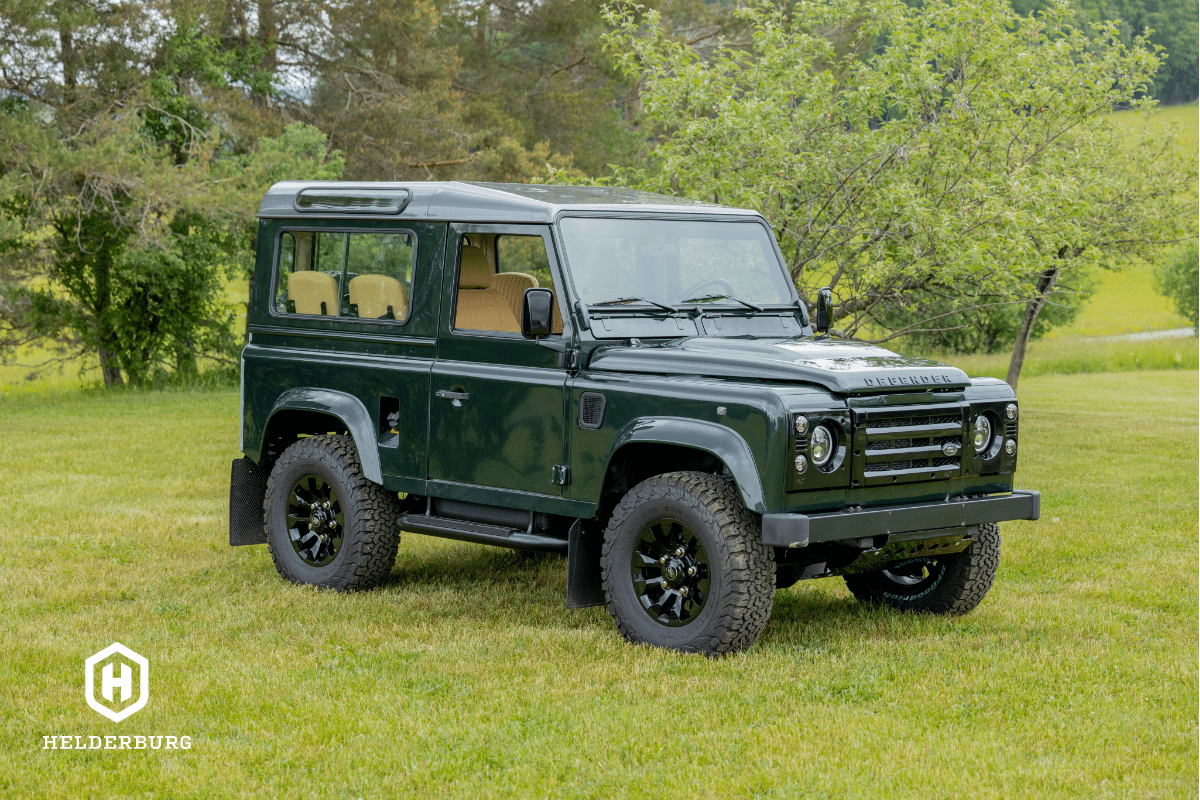 Land Rover Defender D90