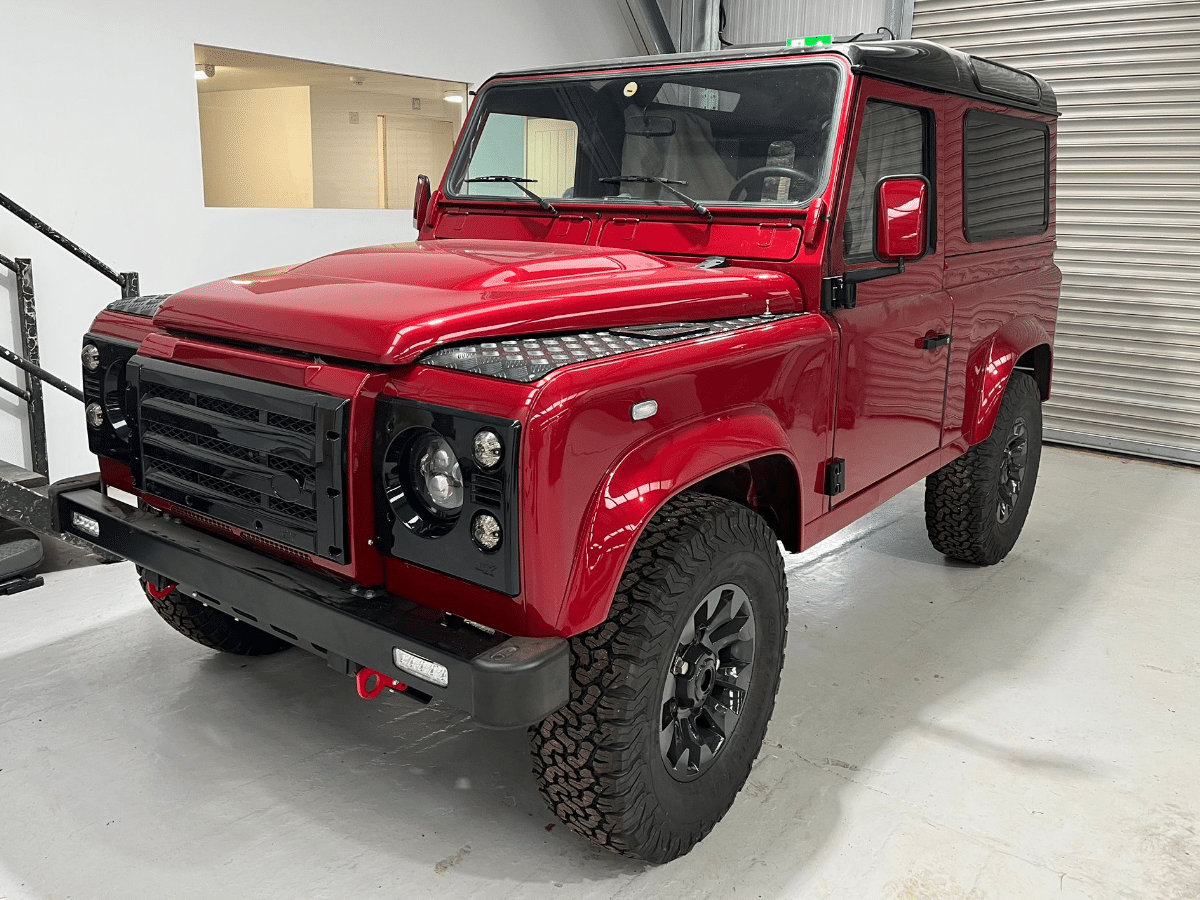 Performance Tuned Land Rover Defender D90 - Firenze