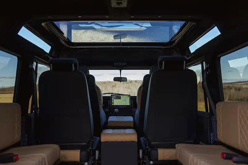 Single Panoramic Glass Roof